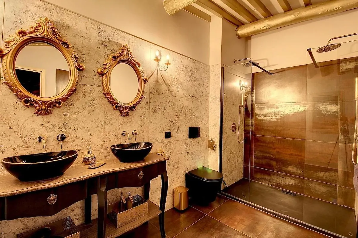 L'Or Du Temps, Romantic Getaway, Private Jacuzzi Lancon-Provence